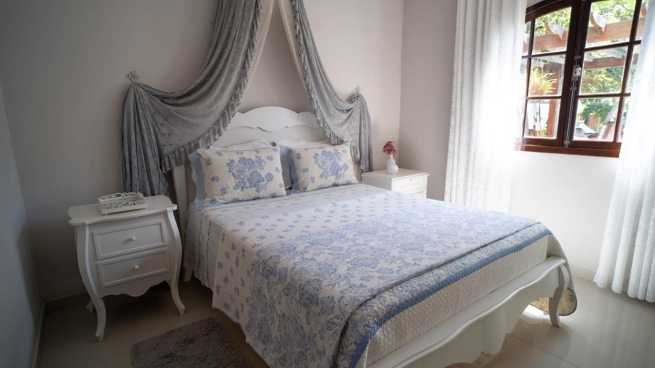 Chambre Lit Queen-Size Deluxe